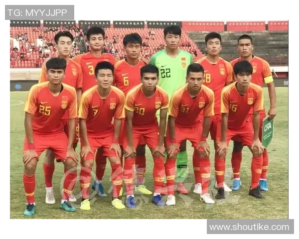 巴厘岛足球明星的成长之路与辉煌成就揭秘